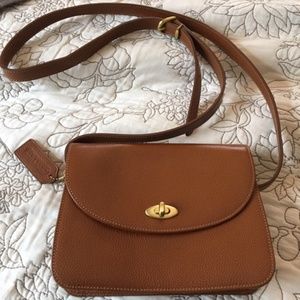COACH CROSSBODY LEATHER PURSE